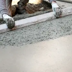 Jaki beton na taras - klucz do trwałości i estetyki Twojej przestrzeni